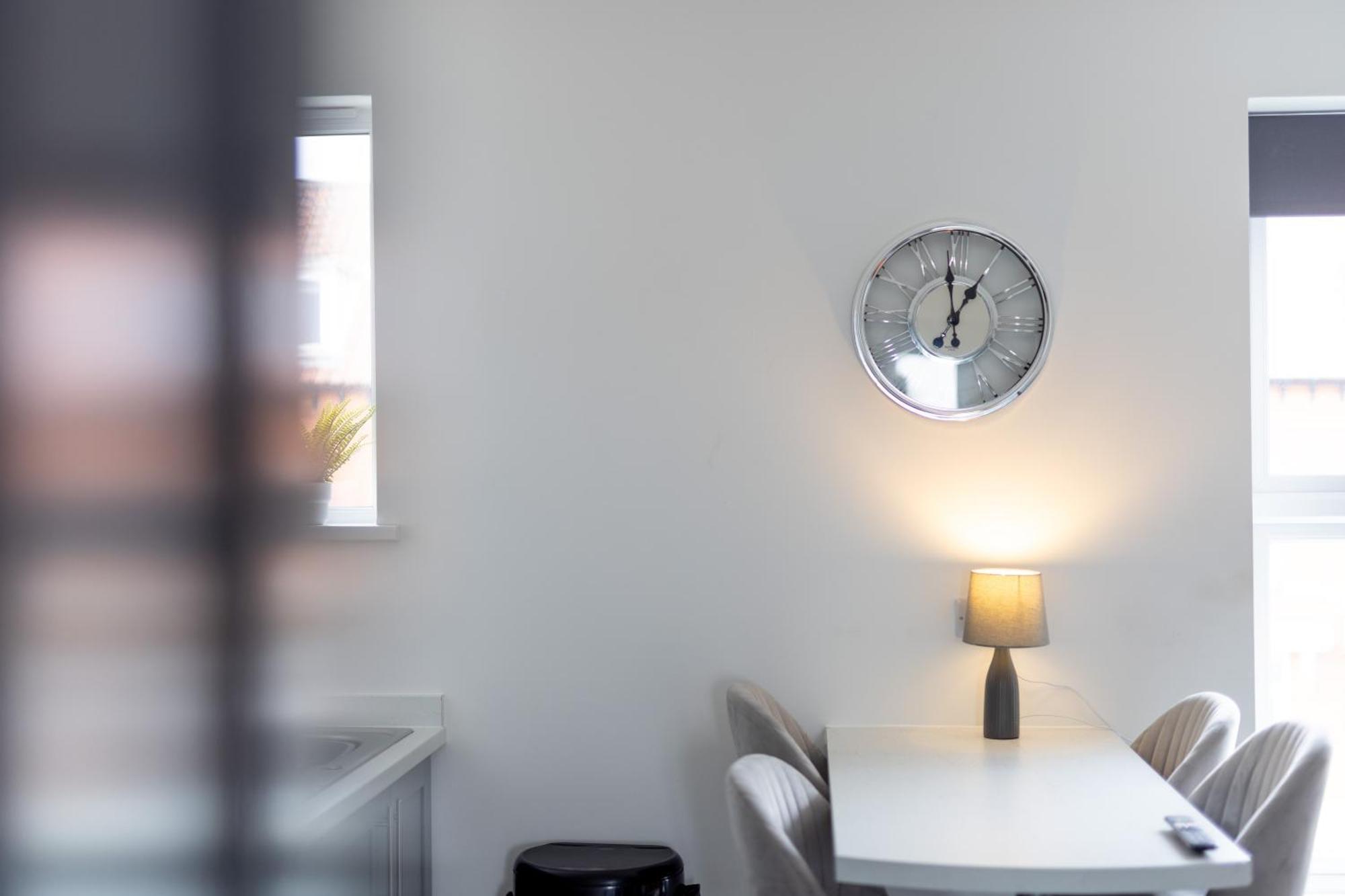 Victoria Apartment *